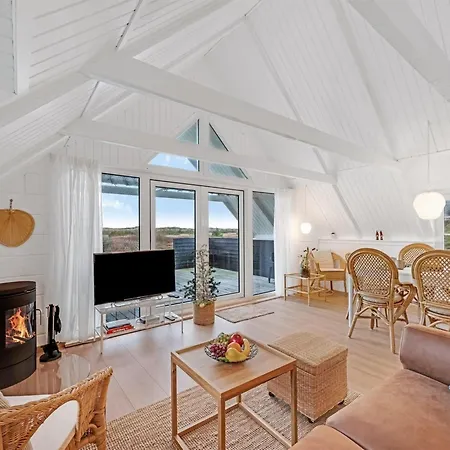 Gunhwat - 350m To The Fjord By Interhome 펜션 *